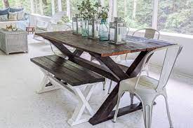 Build A Beautiful Diy Farmhouse Table