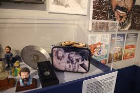 A regular show, event and film programme complements the permanent exhibition. Bud Spencer Museum In Neapel Was Gab Es Zu Sehen Budterence