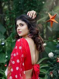 Christmas vibes: Actress Aswathy Ash stuns in the special photoshoot​ |  Times of India