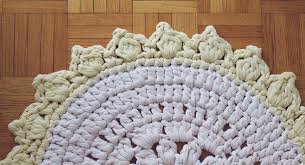 the sunburst crochet rug made of t
