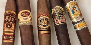 Even the most seasoned cigar smoker would enjoy any one of these cigars and has most like smoked one or more of them in the past. Top 10 Most Popular Cigar Brands Holt S Cigar Company