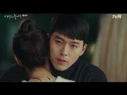 Get your tissues handy, because this episode will tug on your heartstrings. Crash Landing On You Ep 11 Sub Indo Ri Jung Hyeok Coca Cola Cowok Cak