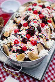 summer ice cream trough dessert