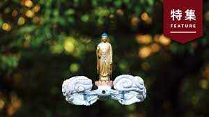 宙に浮く「ドローン仏像」がついに実現 技術で進化する仏さま：日経クロストレンド