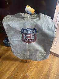 the union ice company canvas vine