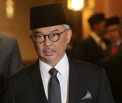 Unlike other sultans, sultan ahmad shah openly and loudly supports the barisan nasional government of mahathir and his successor abdullah badawi. Well Wishes Pour In For Sultan Abdullah The Star