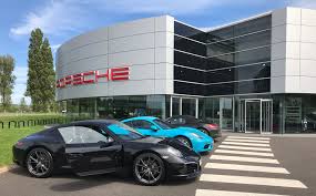Bekijk meer ideeën over porsche, garage interieur, garagehuis. Porsche Dealership Fail And The Darker Side Of Gt Car Allocations The Car Guys