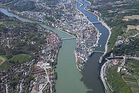 It is a picturesque and worthwhile place to visit, with lots for the tourist to see and do. Passau Wikipedia