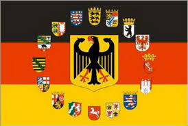 Flagge deutschlands) is a tricolour consisting of three equal horizontal bands displaying the national colours of germany: Flaggenparadies Deutschland Flagge Mir Adler Und Wappen Aller 16 Bundeslander Fahnen Aus Aller Welt Bei Flaggenparadies De