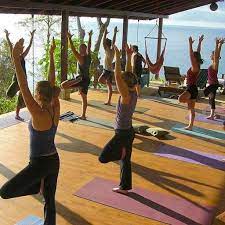 top 5 yoga retreats in costa rica