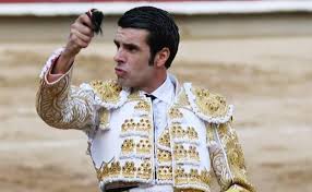 El torero extremeño Emilio de Justo, premio a la mejor actuación de la  Feria Taurina de Cali | Hoy