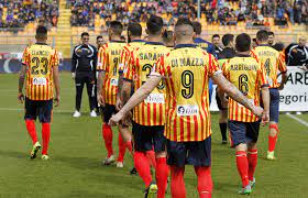 Last game played with monza, which ended with result: Lecce Calcio Film Gia Visto Corriere Salentino Lecce