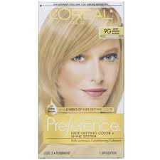 This hair dye kit is available in a color palette ranging from ash blonde to chocolate brown to jet black. L Oreal Warmer Light Golden Blonde 9g