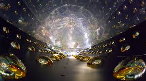 Resultado de imagen de Trillones de neutrinos viajan por el Espacio