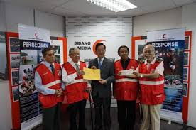Join our community of volunteers to build a better society based upon people helping people. Ambassador Huang Huikang Make Donation On Behalf Of The Red Cross Society Of China To Malaysia For Disaster Relief