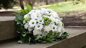 funeral flower arrangement ideas for