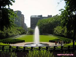 The Conservatory Garden from “The Girl on the Train” – IAMNOTASTALKER