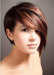 Cute bob with heavy bangs. 25 Beautiful Short Haircuts For Round Faces 2017