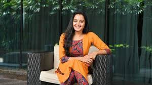 #rima kallingal #manju warrier #rani padmini #malayalam cinema #my artwork #my caps #my screencaps #screencaps #caps #screencaptures #i am so in love with this film #we need more such films #bow down to the ladies #they are seriously queens. Manju Warrier Wiki Biography Age Movies Family Images News Bugz