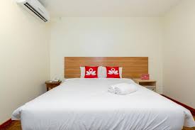 With zen rooms, you get access to quality budget hotels in malaysia that don't compromise on quality. Zen Rooms Basic Sentul Kuala Lumpur Hotel Deals Photos Reviews