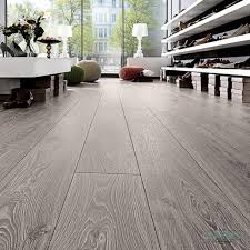 robusto timeless oak ac5 laminate floor