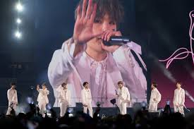 Bts Takes A Victory Lap At Soldier Field After Fans Made A