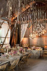 10 barn wedding decor ideas