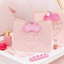 pink glitter per pouch per party