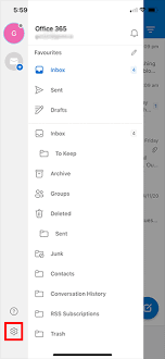 email signature in outlook app