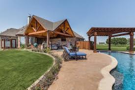 Texas Outdoor Living Yard Art Patio