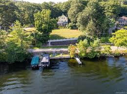 winchester ct waterfront homes