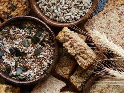 Soluble And Insoluble Fiber Differences And Benefits