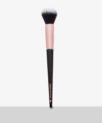 8 best makeup brushes for contouring