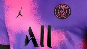 Paris saint germain viertes trikot vapor match. Trikot News Paris Saint Germain Stellt Pinkes Kit Vor Fussball News Sky Sport