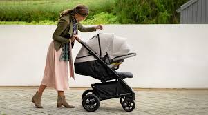 9 Best Car Seat Stroller Combos To Go For