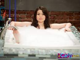 Are you annoyed with a leaky bathtub faucet? Pin On Miranda Cosgrove Favorite Photos