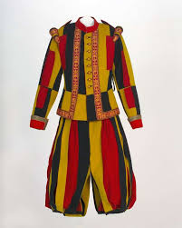 Established in 1506 under pope julius ii, the pontifical swiss guard is among the oldest military units in continuous operation. Swiss Guard Uniform From The Pontificate Of St Pius X Papal Artifacts