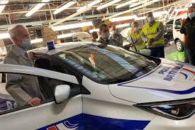 Ce jeudi, lors d'une conférence de presse digitale, peugeot a dévoilé son nouveau logo. Peugeot 5008 2020 Il Integre Les Rangs De La Police
