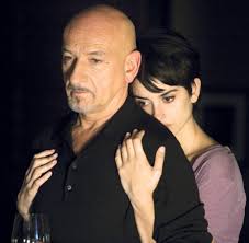 Is the elegy for lost relationships, lost possibilities, beauty and time passing, or failure of nerve? Film Penelope Cruz Macht Sich In Elegy Nackig Welt