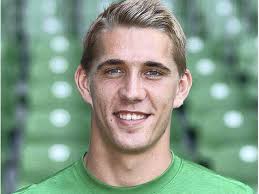 Bremen - Um Nils Petersen macht sich Thomas Schaaf „keinen Kopp“. Weder um dessen Entwicklung – die stimmt, das haben die zwei Tore gegen Hannover gezeigt ... - 1554280116-nils-petersen-1rv3cjFW09