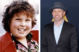 The mama entity is so chilling to see, loved every aspect, it's so interesting to see that the kids are so natural and relaxed around it. The Goonies Cast Where Are They Now Biography