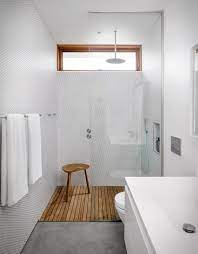 are wooden shower floors practical