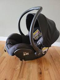 Maxi Cosi Infant Car Seat W Base For