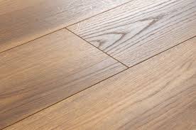 paramount flooring laminate welling