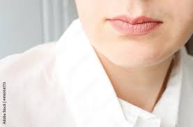 upper lip problematic skin