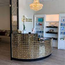 glitz salon reception desk michele