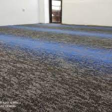carpet tiles and wall to wall carpets
