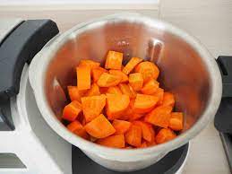 Purée de carottes avec Monsieur Cuisine – Madame Les fourmis du web