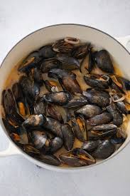 mussels with lobster broth cooked by