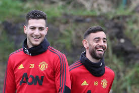 4,785 likes · 21 talking about th. Please Don T Diogo Dalot Mocks Bruno Fernandes On Twitter